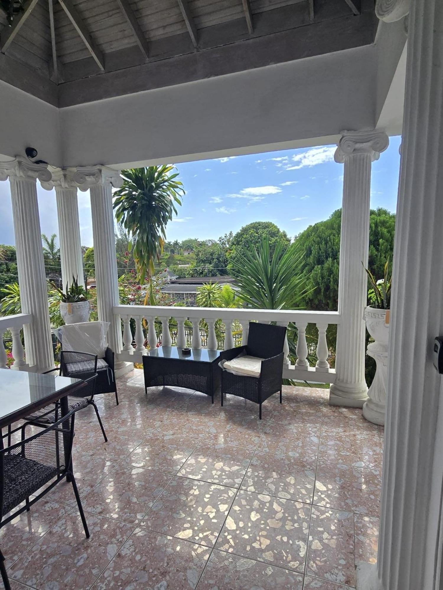 Paradise Palms Jamaica Vacation Rental Montego Bay Ngoại thất bức ảnh